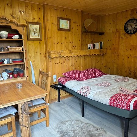 Apparemment Cosy Style Savoyard Apartment Bourg-Saint-Maurice Ngoại thất bức ảnh