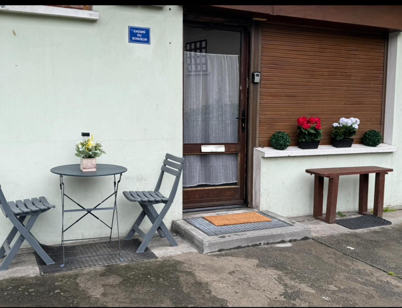 Apparemment Cosy Style Savoyard Apartment Bourg-Saint-Maurice Ngoại thất bức ảnh