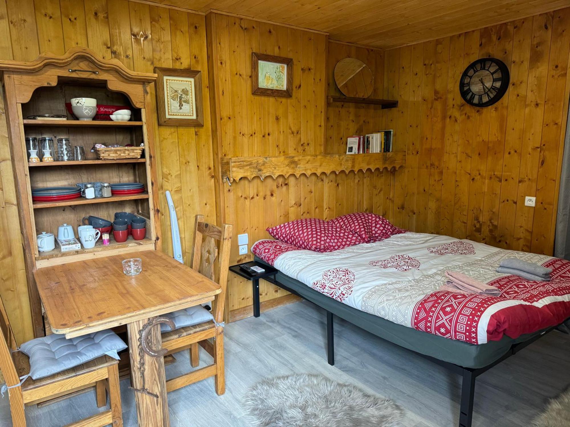 Apparemment Cosy Style Savoyard Apartment Bourg-Saint-Maurice Ngoại thất bức ảnh